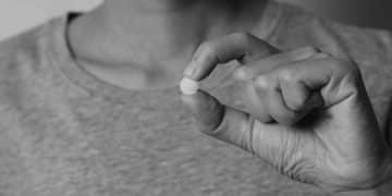 Opioid Crisis Deepens: New Data Shows Alarming Overdose Increase in the US - Cover Image